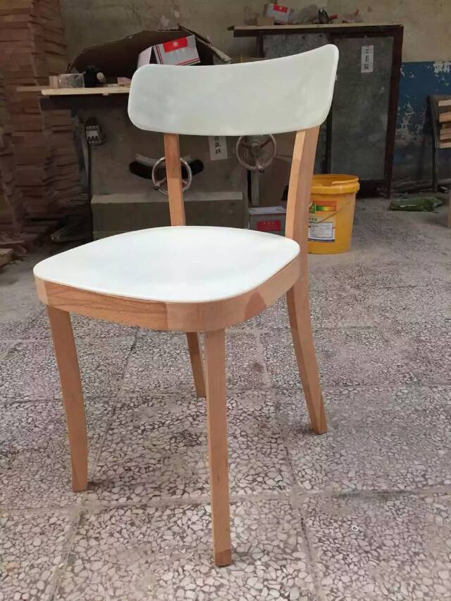 Plastic-Wood Chair